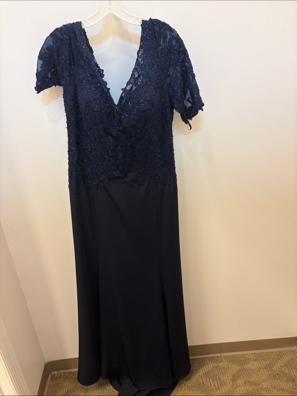 Classic Navy V-Neck Lace Evening Gown